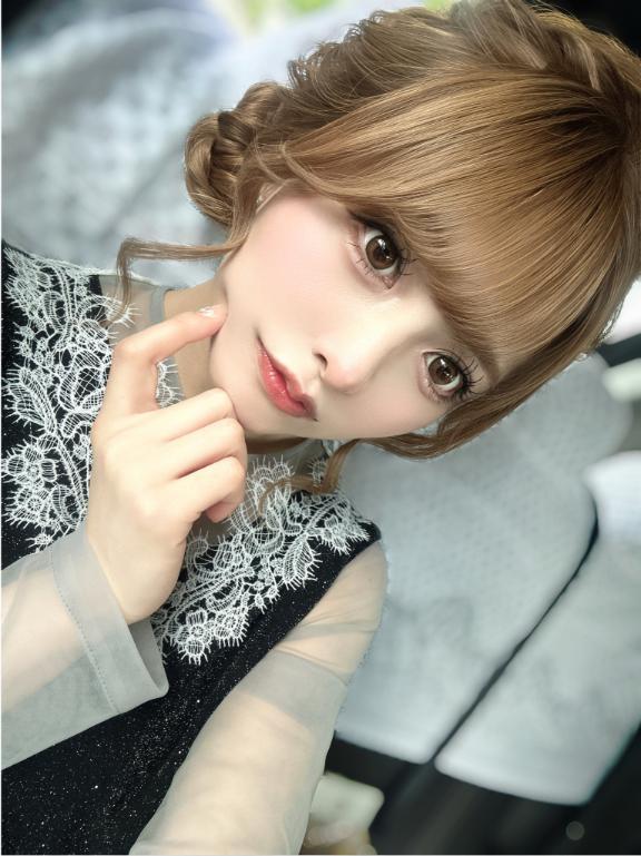 明日のお誘いお待ちしてます💝