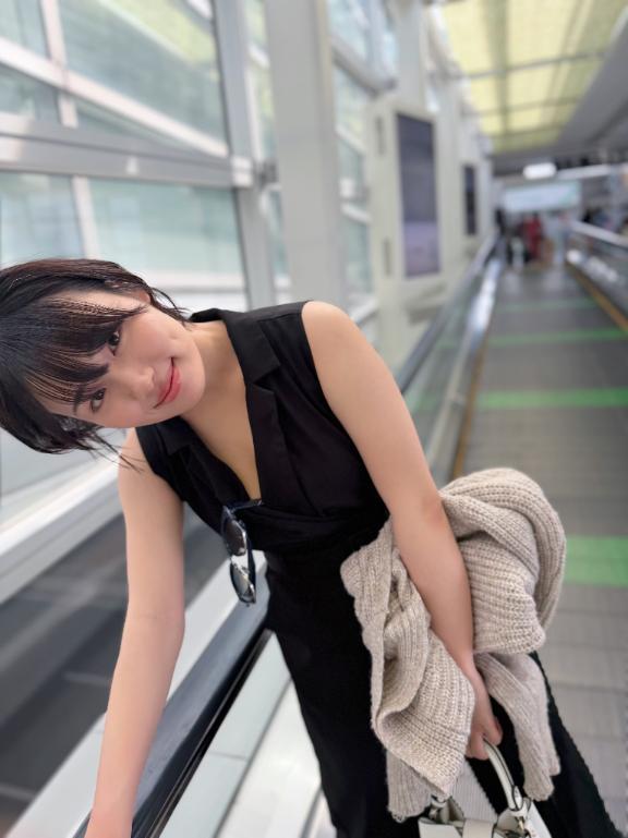 えーーーすかれーーたー