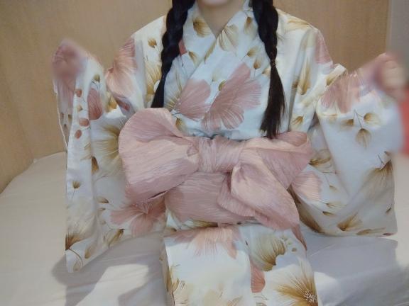 帯はリボン結び