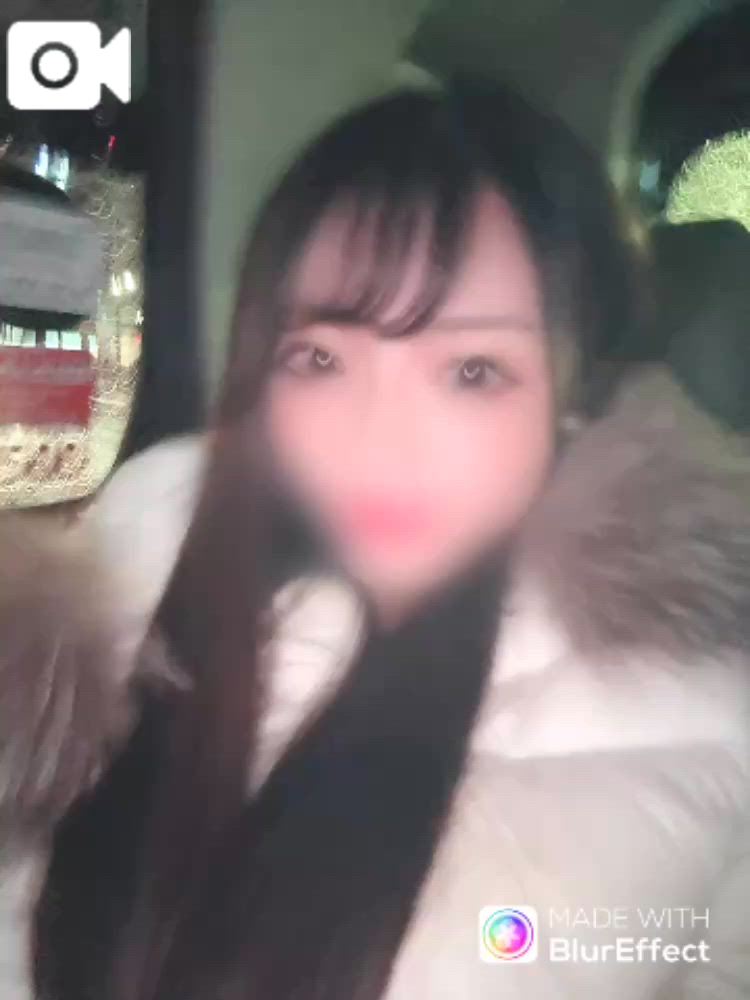 明日16:45-19:00-21:15-ご案内可能です💖