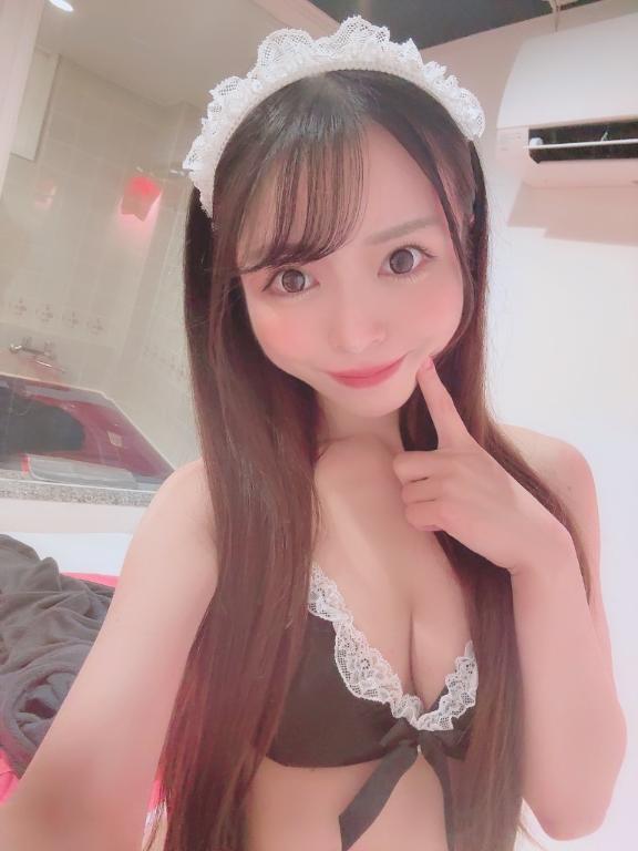 明日21:15-1枠のみご案内可能です💖