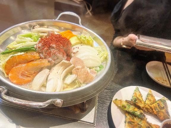 食べ物を食べたい時に食べる✊