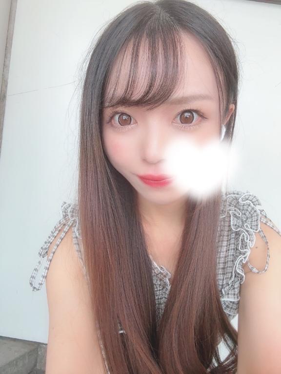 明日10:00-12:15-16:45-19:00-ご案内可能です💖
