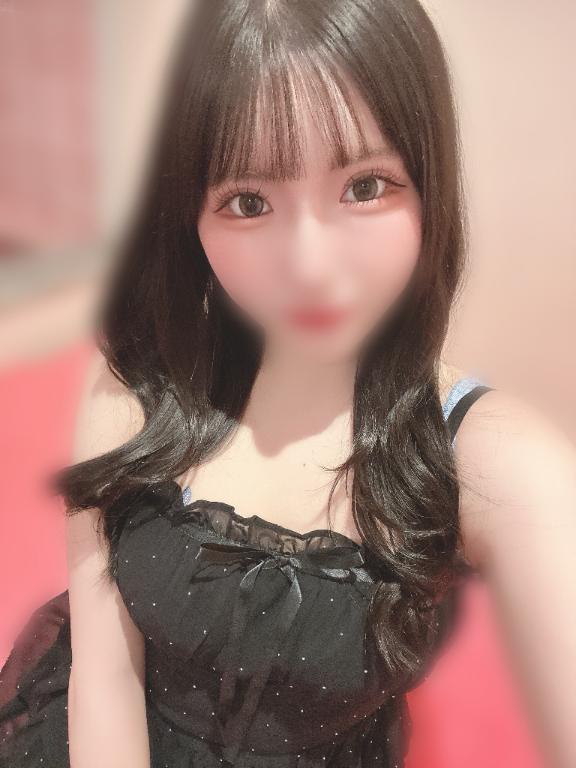 ‎🤍出勤です🍒